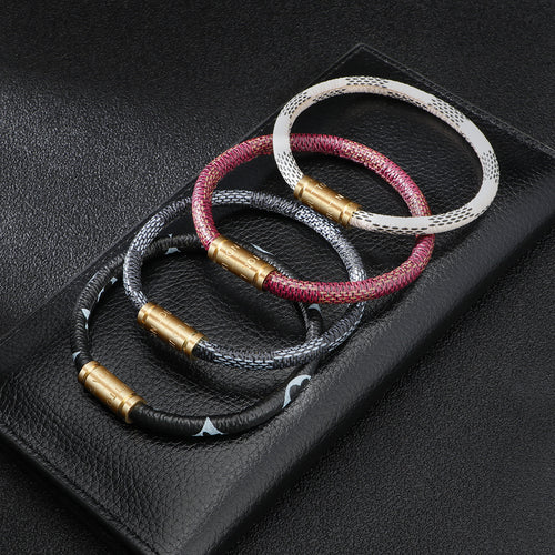 Cross-Border E-Commerce European and American Titanium Steel Lettering Old Pattern Cowhide Rope Bracelet Stainless Steel Magnetic Buckle Male and Female Couple Bracelet